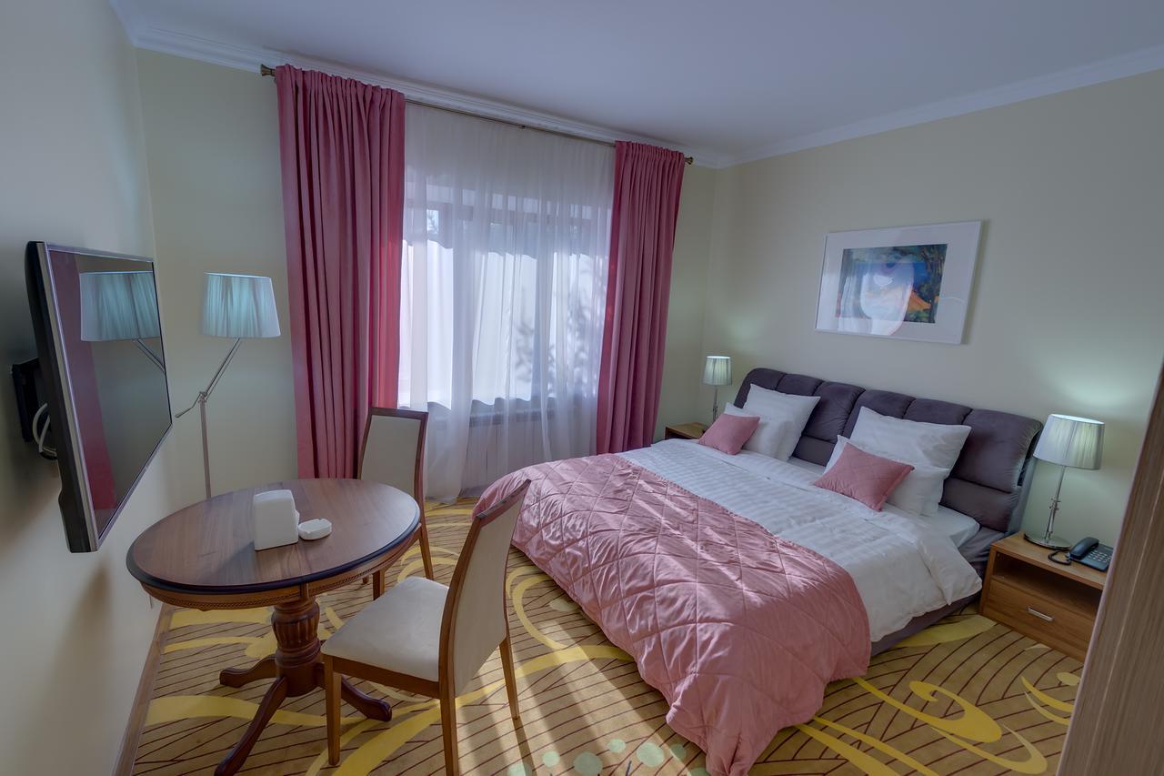 Beis Spa Hotel Resort Almaty Ngoại thất bức ảnh